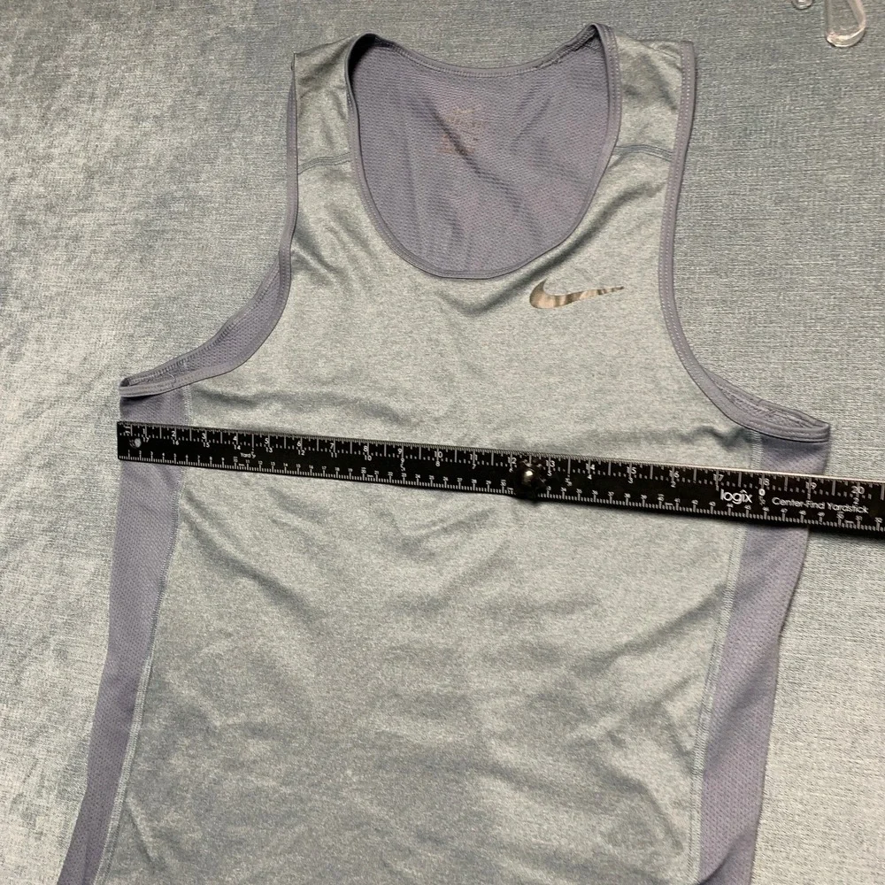 Nike Dri Fit Running Tank Mens Medium Gray Swoosh Logo Sleeveless Performance